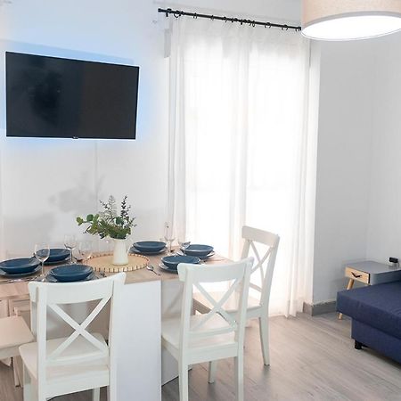Apt. Old Town Apartment Sevilla Bagian luar foto