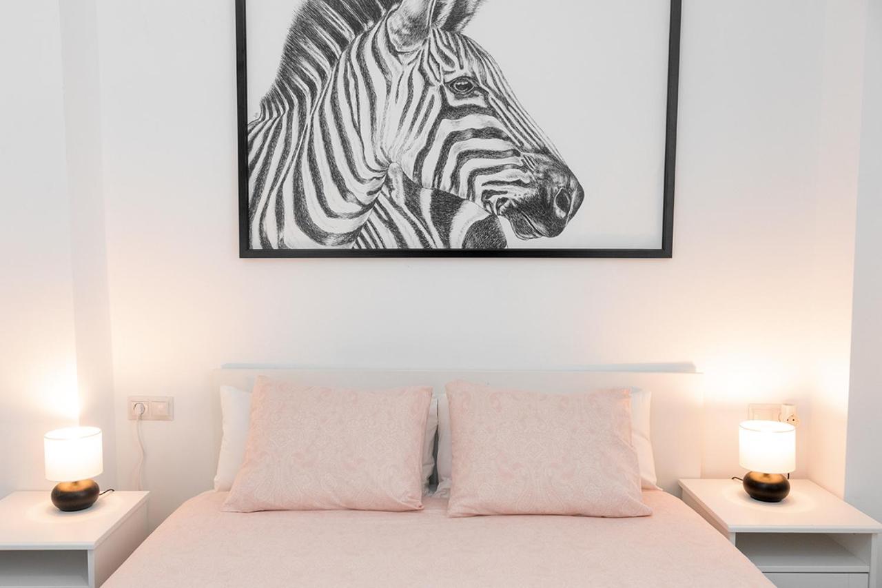 Apt. Old Town Apartment Sevilla Bagian luar foto