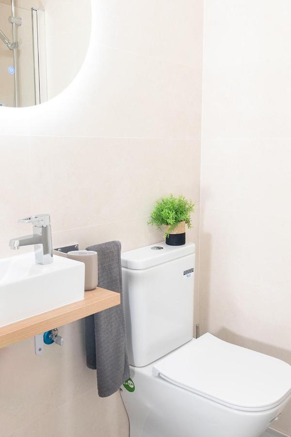 Apt. Old Town Apartment Sevilla Bagian luar foto