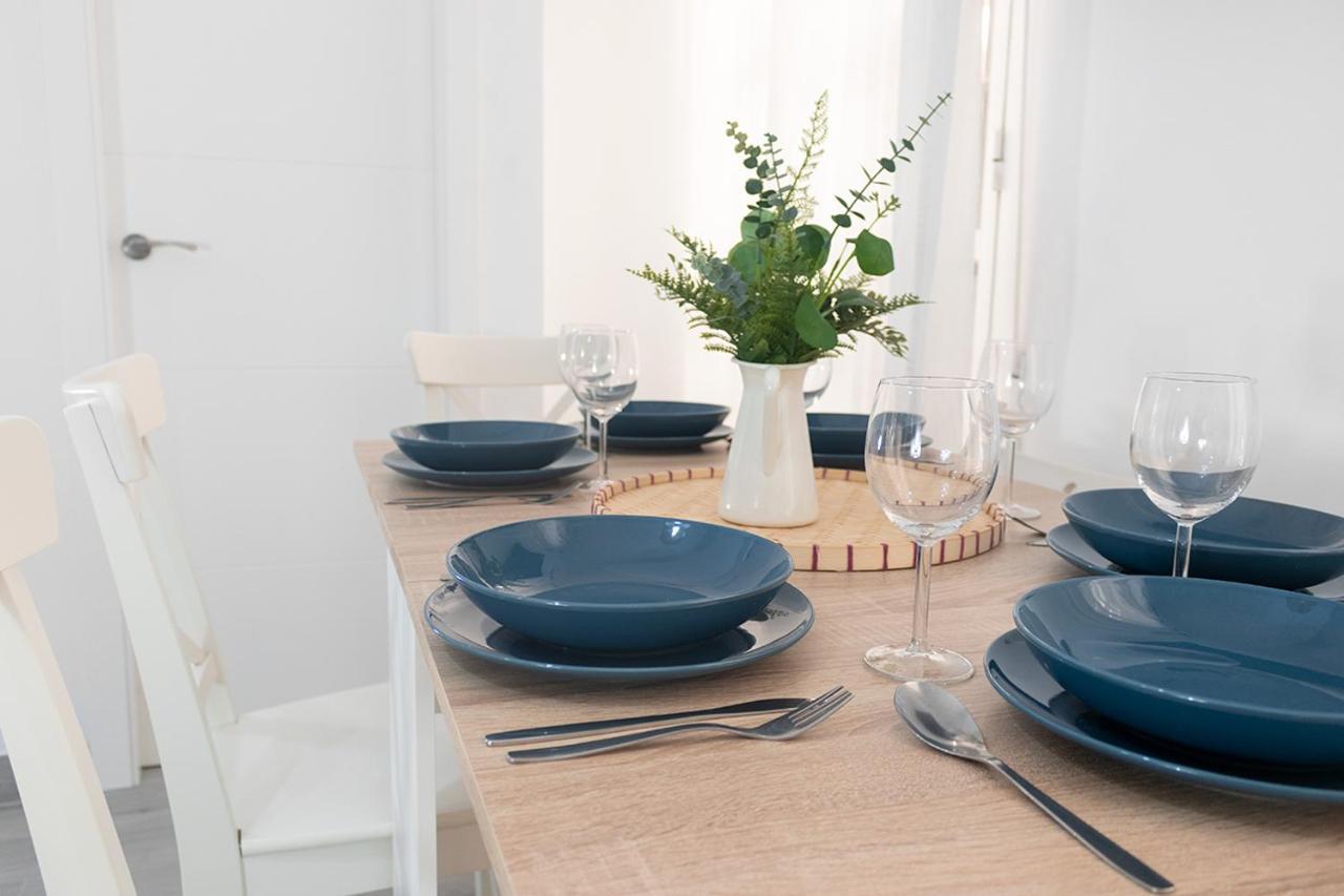 Apt. Old Town Apartment Sevilla Bagian luar foto
